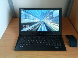 Sony Vaio Duo 13 SVD1321C5E.png