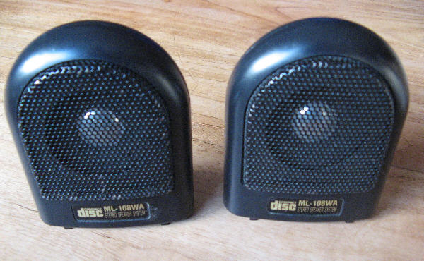 speakers_s.jpg