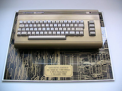 C64_Golden_Edition_Deutschland_(5445008653).jpg