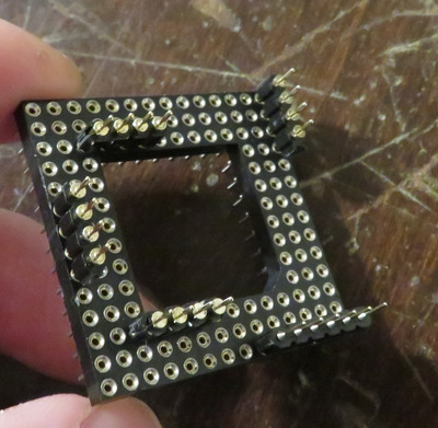 1-put_male-male_pins_in_386_socket_for_alignment.JPG