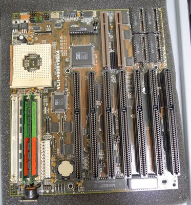 ASUS VL-I-486SV2GX4.JPG