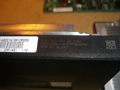 Xeon 900 2M close.JPG
