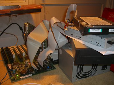 Supermicro Super P6DGU on the test bench.JPG