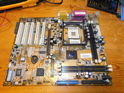 Asus P4T-E.jpg