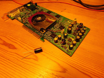 Geforce4 ti4600 with bad caps.jpg