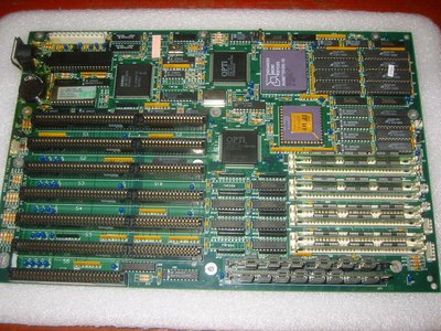 OPTI 381 386 WT motherboard.jpg
