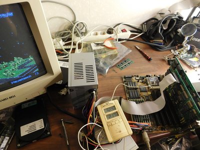 486 DX50 no heatsink no fan no airflow what so ever running PCP Bench.jpg