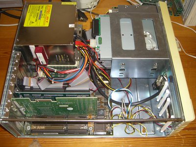 PC TECH 386SX25 inside.JPG