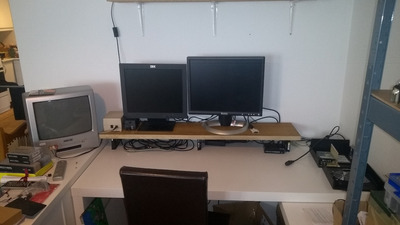 MonitorStand-01.jpg