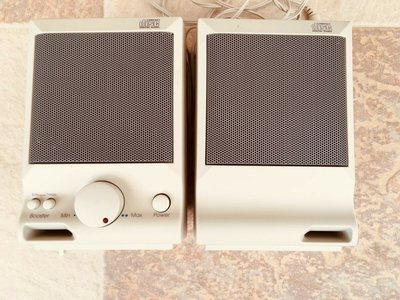 speakers.jpg