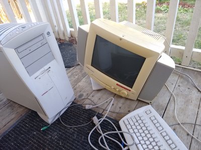 compaq_screen.jpg