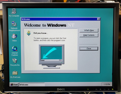Windows NT 4 first startup.jpg