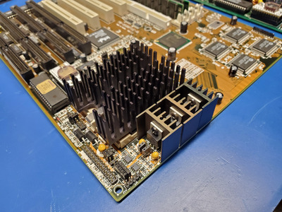 Pentium 200 Heatsink.jpg