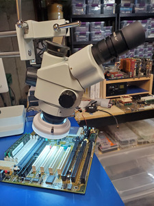 Soyo SY-5BT Motherboard microscope.jpg