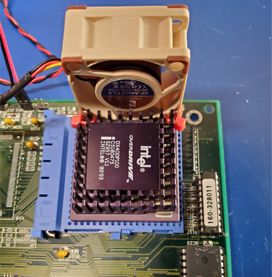 486 DX4 overdrive cooling 2.jpg