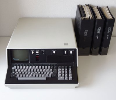 IBM 5110 w.jpg