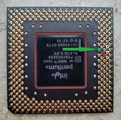 Pentium MMX BF pins.jpg