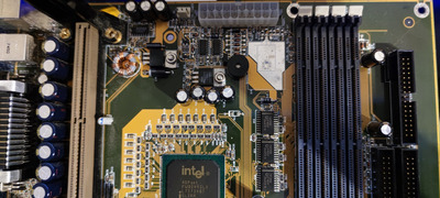 retro pc hardware GA-686LX motherboard 2.jpg