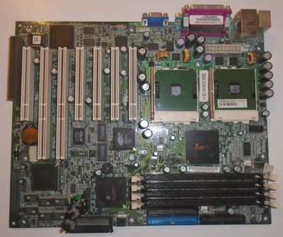 Asus CUR-DLS (FSC OEM)_01.JPG