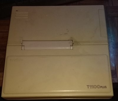 ToshibaT1100PLUS-1.jpg