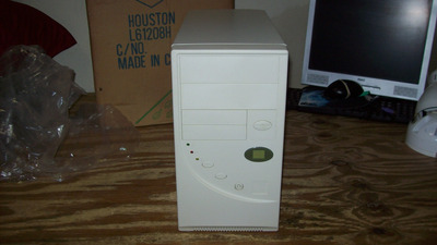 1996 pc case 3.JPG