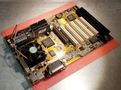 ASUS P5A (sellers-pic).jpg