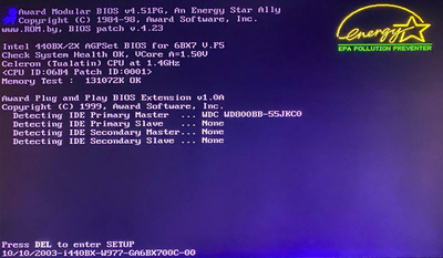 SL64V (Intel Celeron 1.4 GHz).jpg