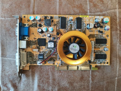 videokarta_asus_v9280_64m_a_nvidia_geforce4_ti4200_64mb_agp8x.jpg