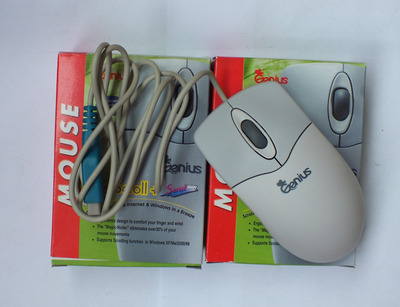 Genius Netscroll+.jpg