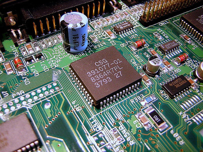 800px-Amiga_Custom_Chip_Paula_8364.jpg