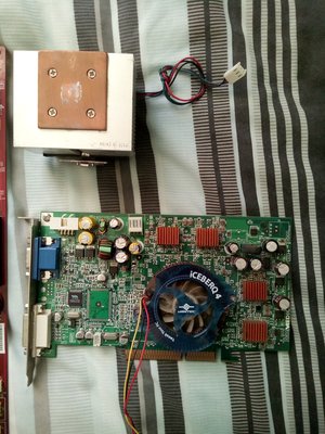 128mb Medion 9800pro.jpg