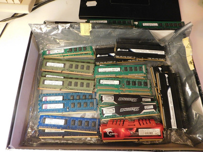 11 untested DDR3 memory kits.jpg
