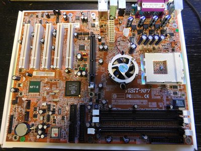 Abit NF7-S V2.0 nForce2.jpg