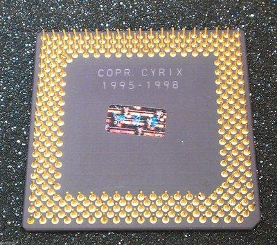 Cyrix_MIIv_4X_pins.jpg