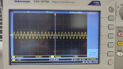 AU8830 oscillator.jpg