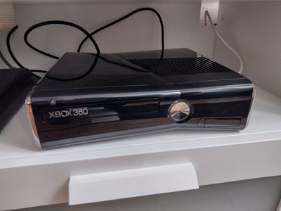 Xbox360-250GB.jpg