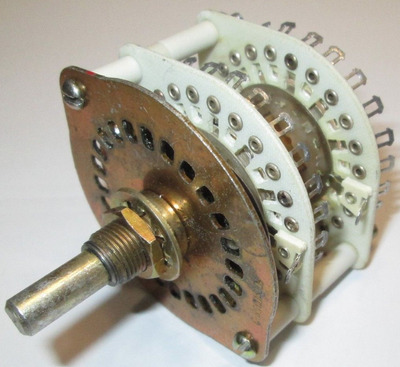 24-position_2-pole_rotary_switch.jpg