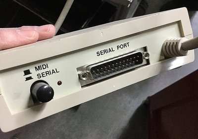 Serial MIDI box back.jpg
