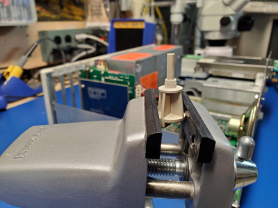 Tandy TL vol knob repair part 2 02.jpg