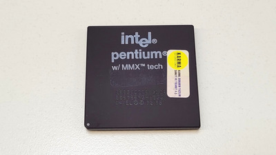 Intel Pentium MMX 200 (C).jpg