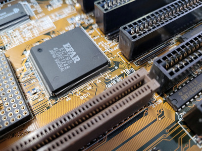 AOpen Vi9 EFAR EC798.jpg