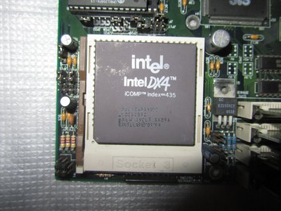 Intel DX4 100Mhz EW.jpg
