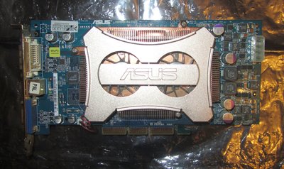 ASUS GeForce 5900 Ultra.jpg