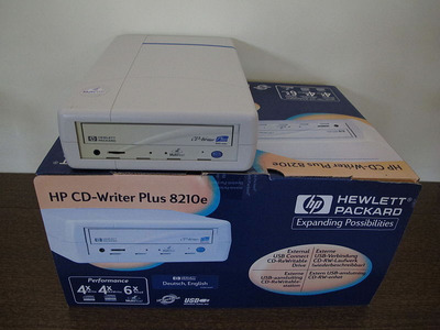 CD-ROM_HP_8210-extern_CD_RW_Writer.JPG