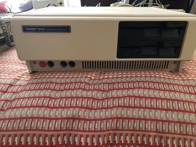 Tandy1000Front.jpg