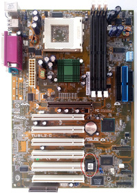 asus-tusl2-c-1-633c34e887340022834824.jpg