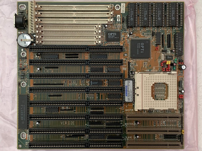 Opti-895-VLB-mainboard-D2E.jpg