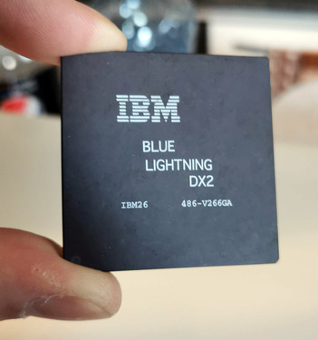 IBM_Blue_Lightning_DX2.jpg