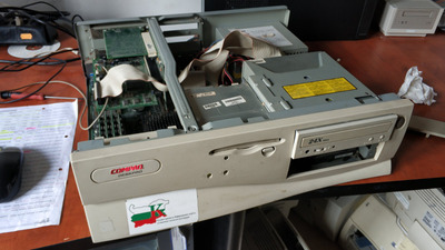 compaq_2000.jpg